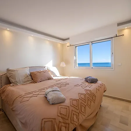 Vue Exceptionnelle Terrasse La Vague D'or- Parking Villeneuve-Loubet